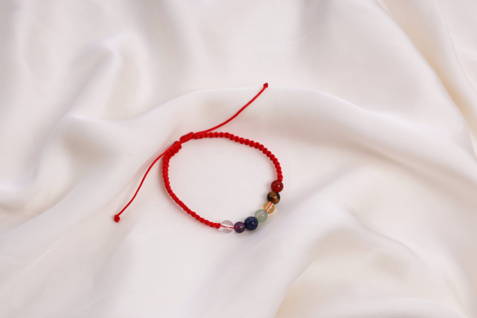 Manilla Tejida Roja Chakras